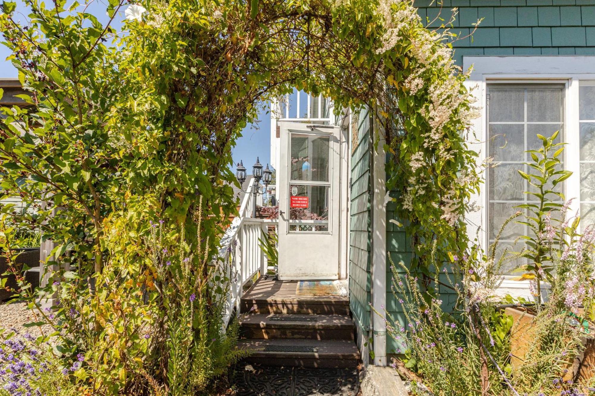 Enchanted Cottages By The Sea Seaview Buitenkant foto